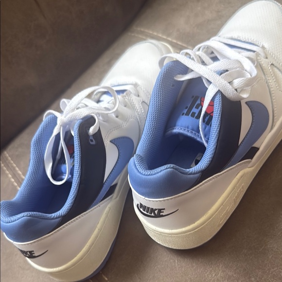 Nike White and Light Blue Athletic Shoes Gently Used! main image 5